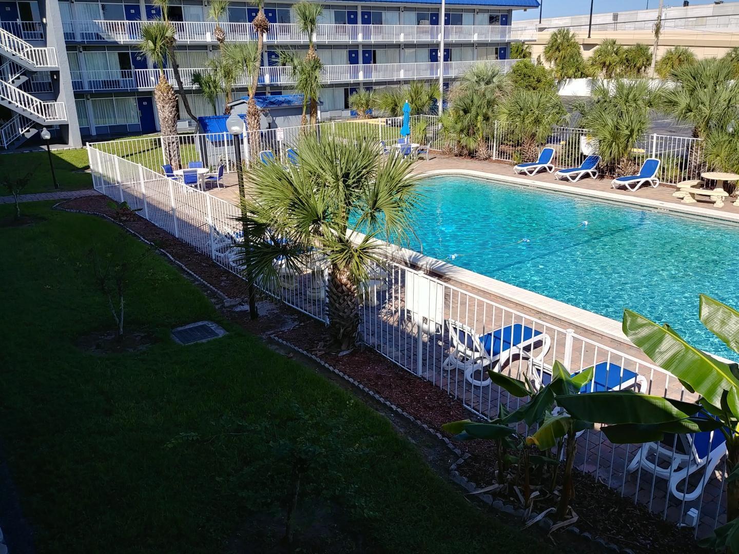 Days Inn By Wyndham Orlando Downtown Exterior photo
