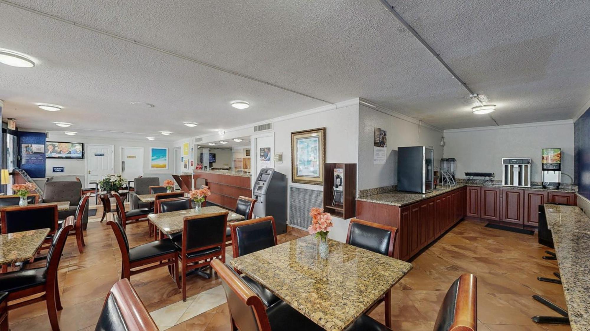 Days Inn By Wyndham Orlando Downtown Exterior photo